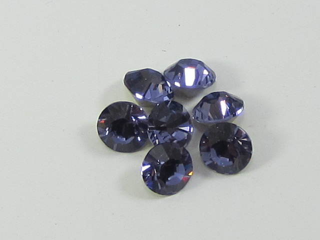 ss39 (8.164-8.412mm) 12Pcs. TANZANITE POINTED BACK European Rhinestones